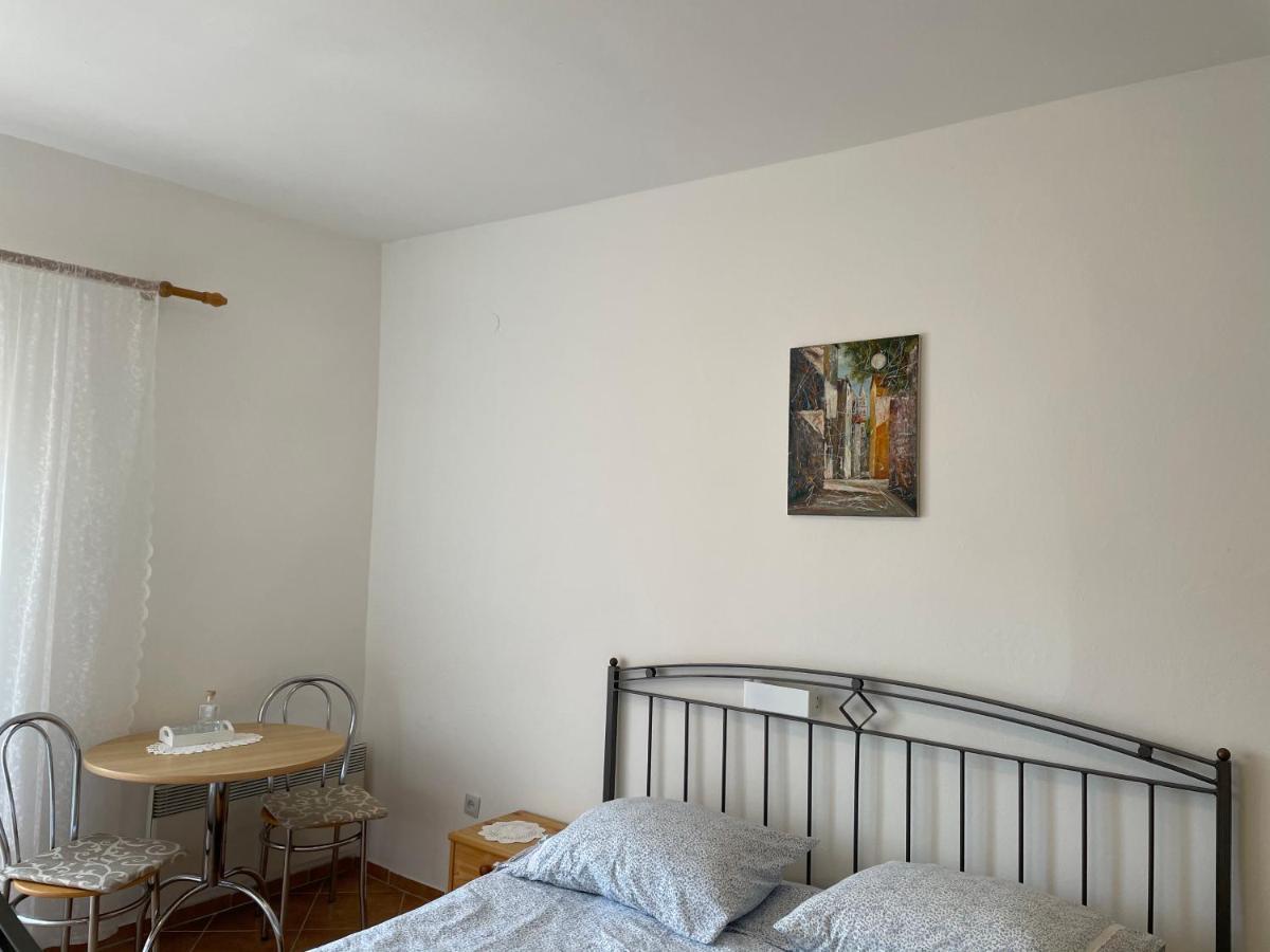 Guesthouse Tariba 수페타르스카 드라가 외부 사진